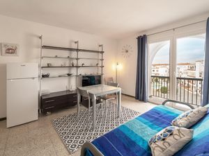 23895438-Ferienwohnung-4-Empuriabrava-300x225-2