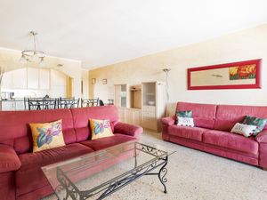 23705915-Ferienwohnung-5-Empuriabrava-300x225-3