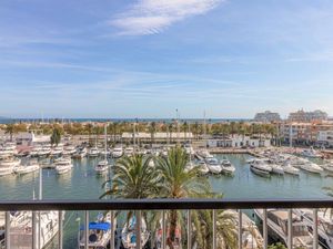 22303361-Ferienwohnung-5-Empuriabrava-300x225-1