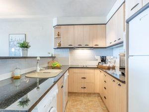 22303361-Ferienwohnung-5-Empuriabrava-300x225-3