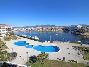 23565211-Ferienwohnung-5-Empuriabrava-300x225-4