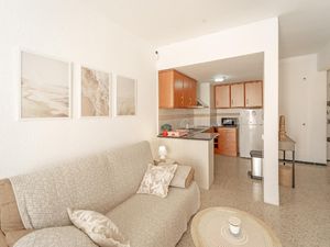 24020867-Ferienwohnung-4-Empuriabrava-300x225-3