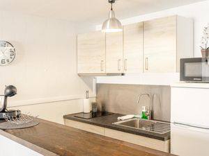 23834997-Ferienwohnung-4-Empuriabrava-300x225-5