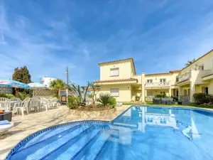 Ferienwohnung für 5 Personen (55 m²) in Empuriabrava