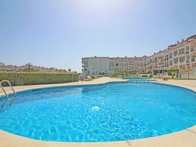 PoolOfHouse