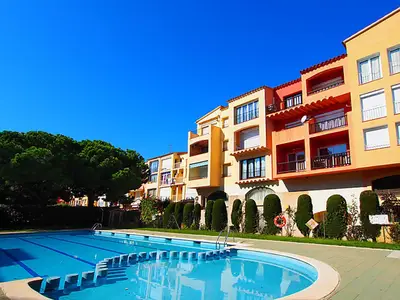 PoolOfHouse