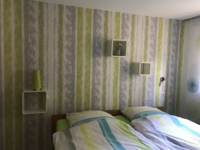 Schlafzimmer mit Doppelbett 2 Matrazen 2*2m