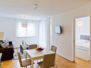 22681135-Ferienwohnung-3-Endingen am Kaiserstuhl-300x225-5