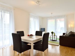 22681145-Ferienwohnung-4-Endingen am Kaiserstuhl-300x225-3