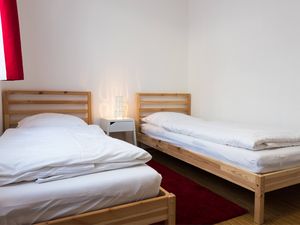 22681155-Ferienwohnung-5-Endingen am Kaiserstuhl-300x225-5