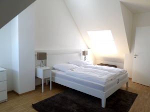 22681163-Ferienwohnung-5-Endingen am Kaiserstuhl-300x225-4