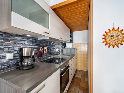 KITCHEN, INSIDE