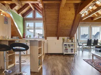 Photo, INSIDE, OUTSIDE