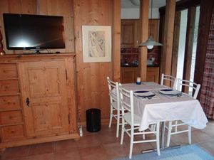 23841838-Ferienwohnung-2-Engelberg-300x225-3