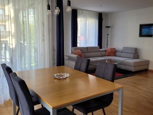 23843436-Ferienwohnung-4-Engelberg-300x225-4