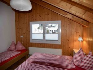 23843697-Ferienwohnung-8-Engelberg-300x225-3