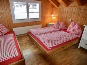 23843697-Ferienwohnung-8-Engelberg-300x225-5