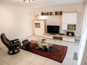 23836401-Ferienwohnung-4-Ennetbürgen-300x225-1