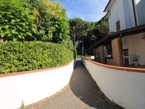 23768461-Ferienwohnung-6-Eraclea Mare-300x225-4