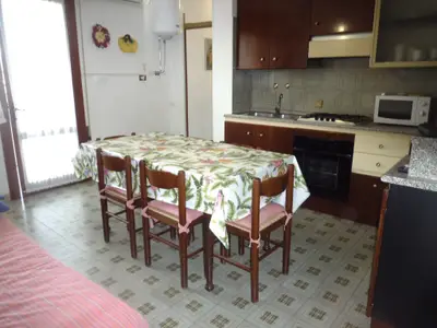 Ferienwohnung für 6 Personen (42 m²) in Eraclea Mare 3/10