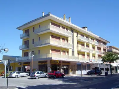 Ferienwohnung für 5 Personen (45 m²) in Eraclea Mare 1/10