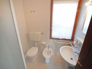 23837339-Ferienwohnung-4-Eraclea Mare-300x225-5