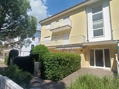 Ferienwohnung für 5 Personen (40 m²) in Eraclea Mare 1/10