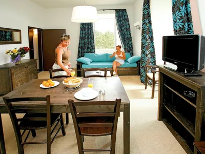 DiningRoom