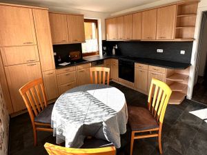 23686010-Ferienwohnung-5-Erfurt-300x225-2