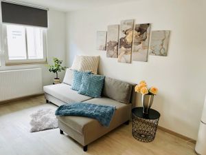 24045444-Ferienwohnung-3-Erfurt-300x225-0