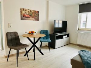 24045444-Ferienwohnung-3-Erfurt-300x225-1