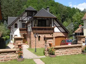 Ferienwohnung für 3 Personen (77 m²) in Erfweiler