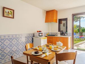 23839089-Ferienwohnung-3-Ericeira-300x225-2