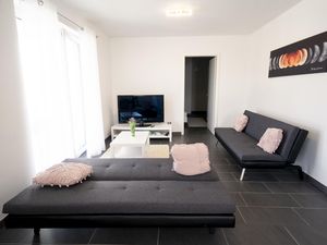 23735768-Ferienwohnung-4-Eriskirch-300x225-5