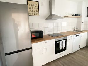 23585924-Ferienwohnung-4-Erkrath-300x225-1