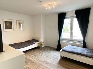 23585924-Ferienwohnung-4-Erkrath-300x225-5