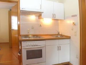 22421641-Ferienwohnung-4-Ernst-300x225-3