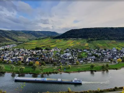 Ernst an der Mosel