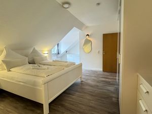 24049313-Ferienwohnung-2-Erwitte-300x225-4