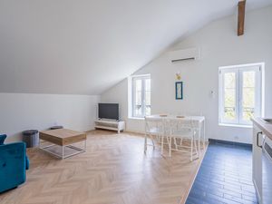 24001619-Ferienwohnung-4-Esbly-300x225-2