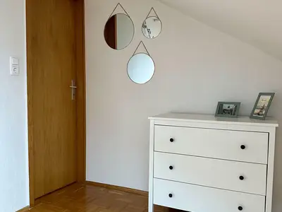 2. Schlafzimmer