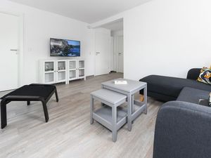 23675717-Ferienwohnung-3-Esens-300x225-5