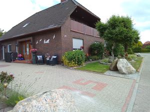 23948427-Ferienwohnung-4-Esens-300x225-1