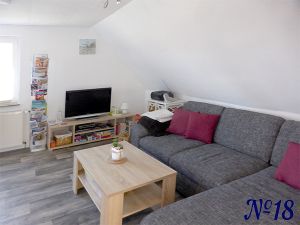 23457017-Ferienwohnung-4-Esens-300x225-3