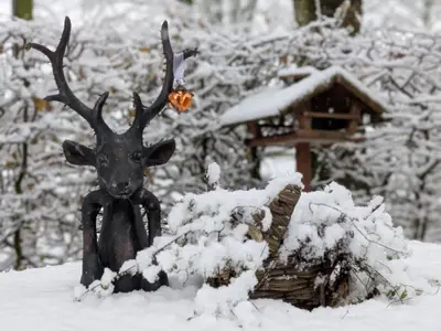 f11e94af-f997-47a5-adb6-458757be4d15 1