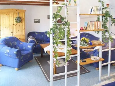 Ferienwohnung für 2 Personen (60 m²) in Esens 8/10