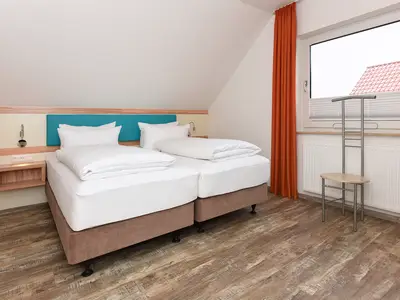 Ferienwohnung für 2 Personen (45 m²) in Esens 8/10