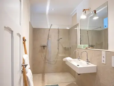 Ferienwohnung für 8 Personen (110 m²) in Esens 10/10