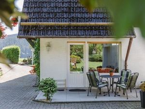 19326334-Ferienwohnung-11-Eslohe-300x225-2