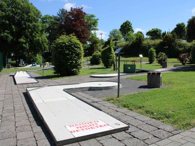 Ferienwohnung Am Kurpak Eslohe, Familie Siewers - Eslohe Sauerland - Minigolfanlage Eslohe